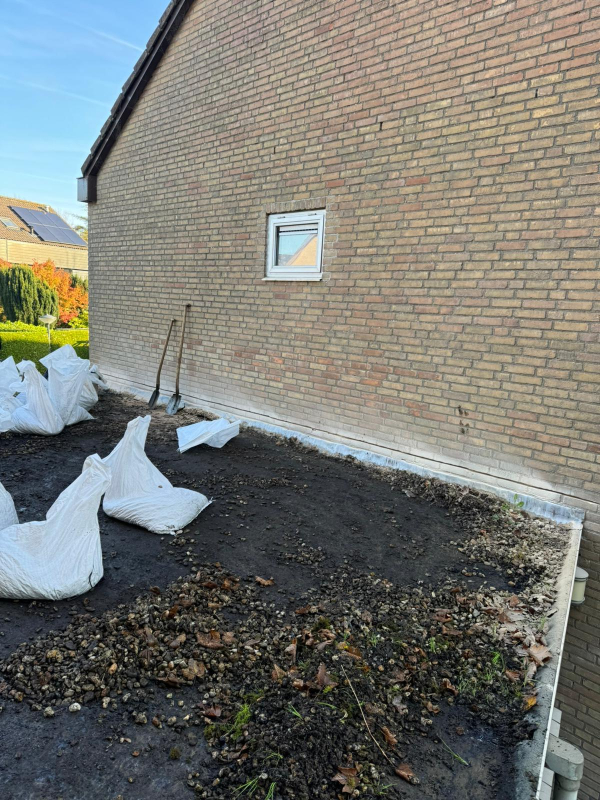 Bitumen dak in Dordrecht