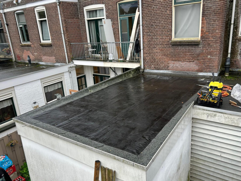 Bitumen Dak Vernieuwd in Rijswijk
