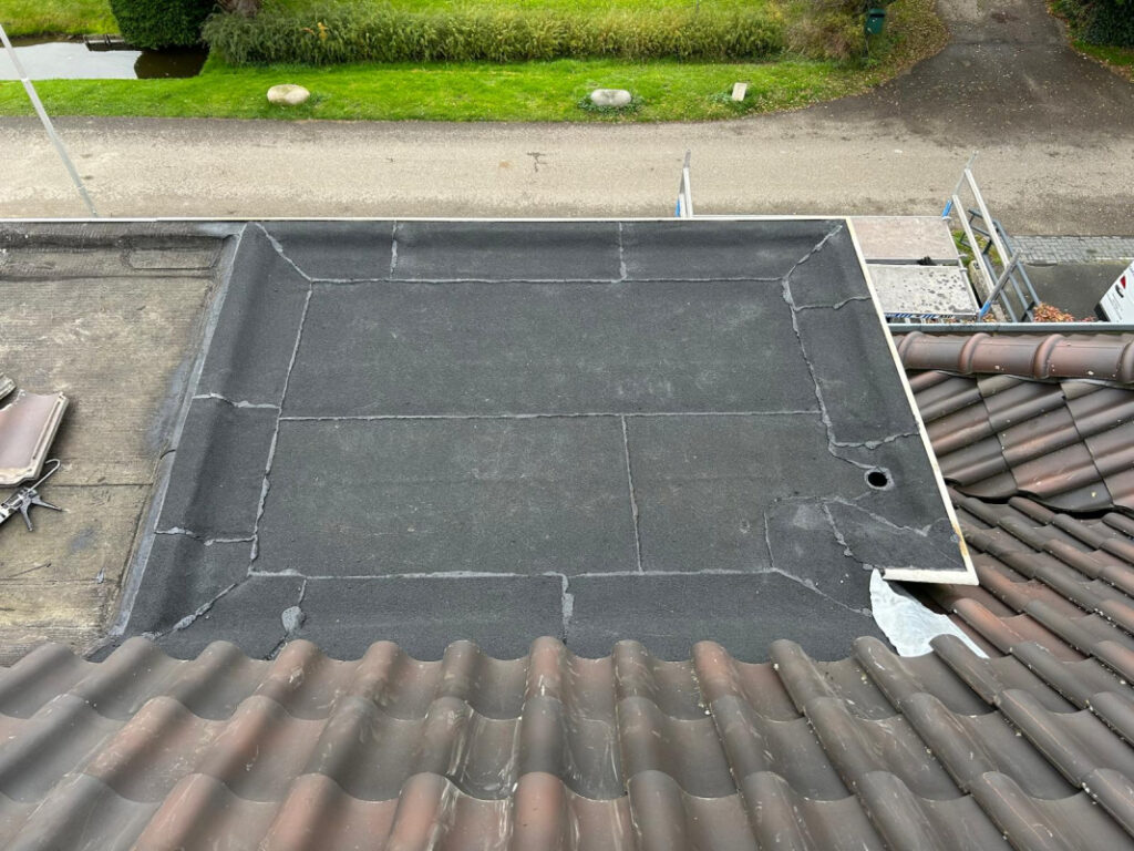 Bitumen Dakrenovatie in Vlaardingen
