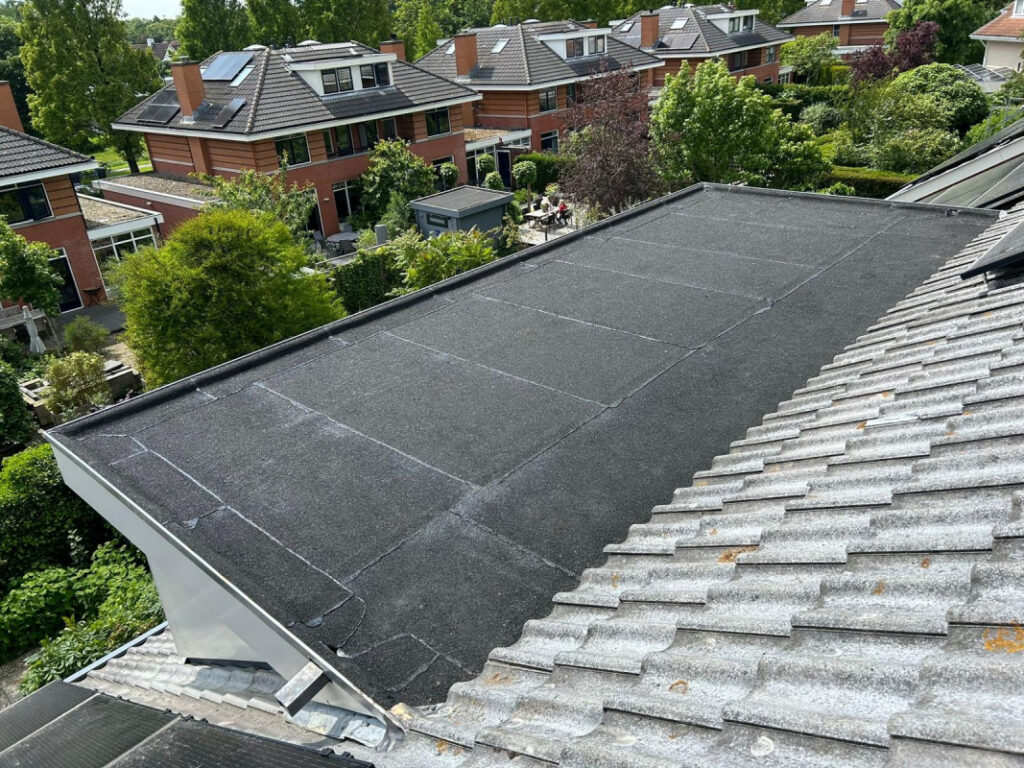 Nieuw Bitumen Dak van Uitbouw in Noordwijk